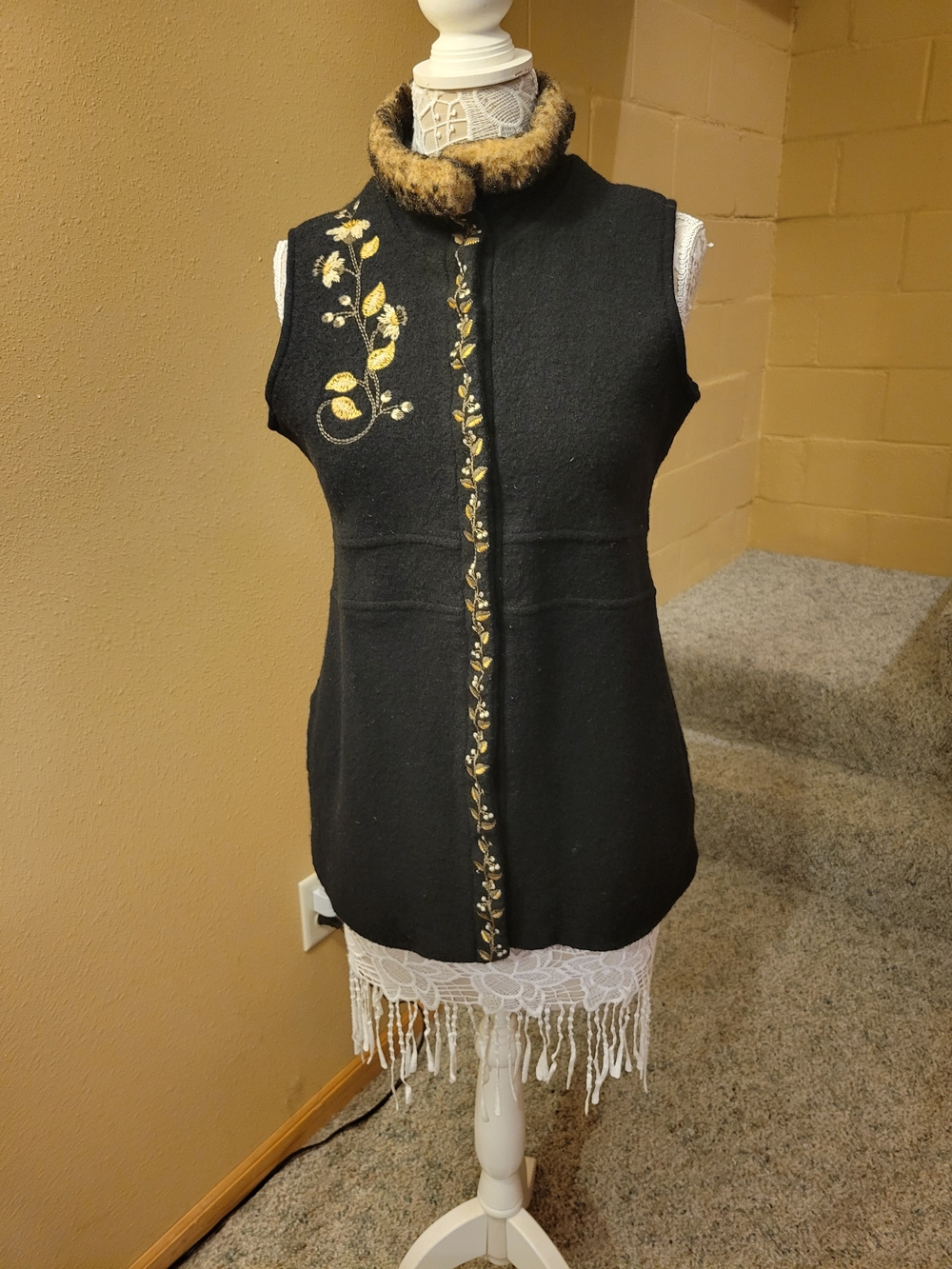 Icelandic Design Black Embroidered Wool Vest with Faux-Fur Collar